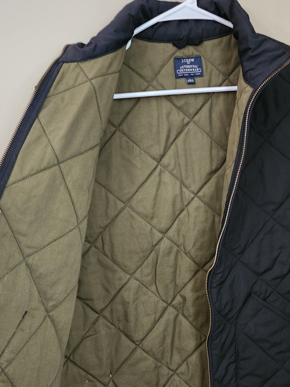 J. Crew  Men Quilted Vest Size L Black Authentic Outerwear - Picture 4 of 8